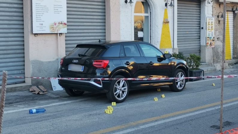 Tropea, agguato ad un giovane imprenditore ferito a colpi di pistola