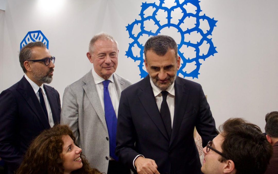 Puglia, incontro Urso-Decaro a Vinitaly: focus su vino e dossier industriali