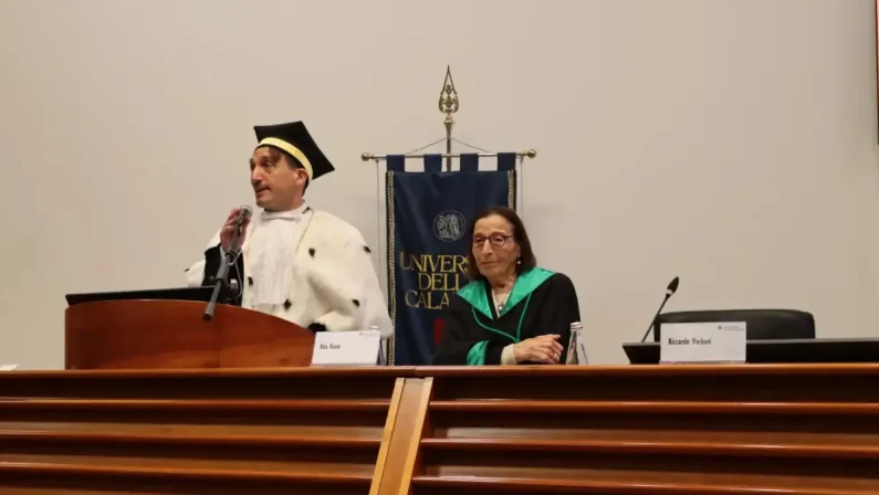 Dottorato honoris causa in Fisica ad Angela Misiano: l’Unical celebra la divulgazione