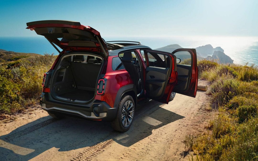 Renault 4 E-Tech Electric Plein Sud, elettrica a cielo aperto