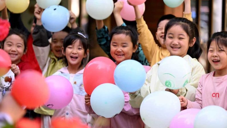 La Cina stanzia 45,8 miliardi di yuan a sostegno dell’istruzione prescolare