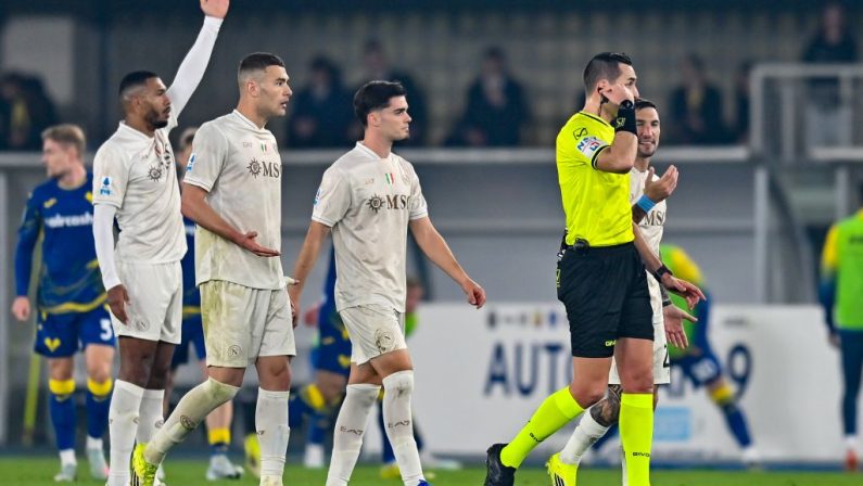 Verona-Como 0-1, Douvikas consegna l’Europa ai lariani