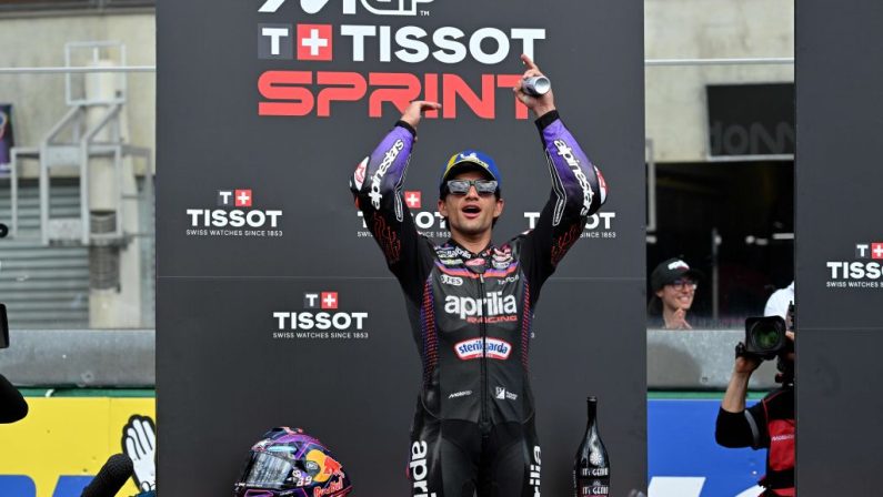 MotoGp, Martin vince in Francia davanti a Bezzecchi e Ogura