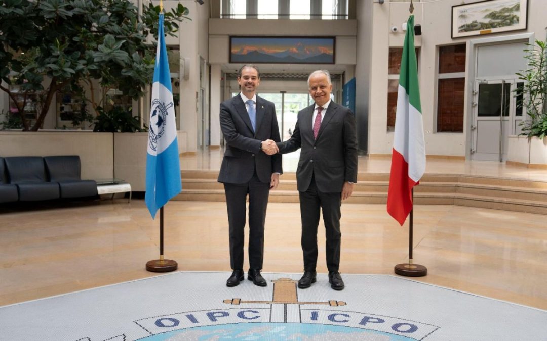 Piantedosi a Lione incontra il segretario generale dell’Interpol