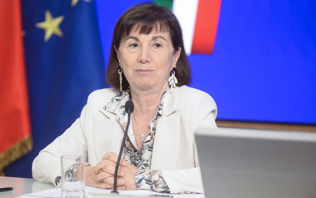 Famiglia, Roccella “Preservare eccezione italiana da cultura della post-modernità”