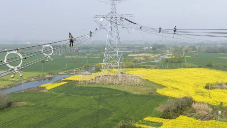 Cina, la produzione elettrica delle grandi imprese sale del 2,6% ad aprile