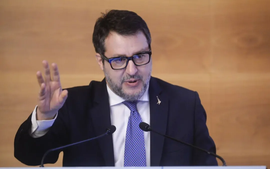 Salvini “Verso proroga taglio accise e credito imposta”