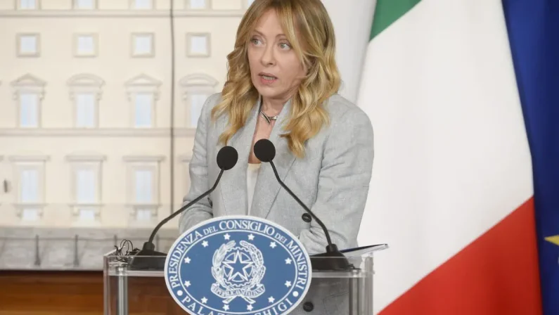 Energia, Meloni “Circostanze eccezionali necessitano risposte dall’Ue”