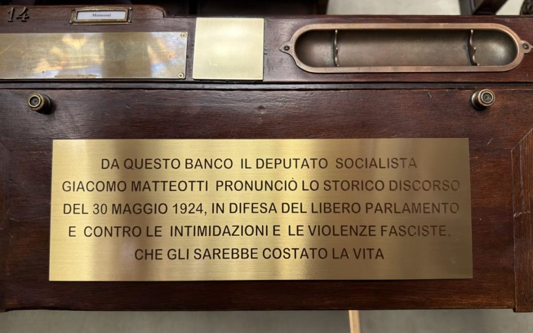 Camera, una targa sullo scranno di Matteotti. Fontana “Omaggio alla sua memoria”
