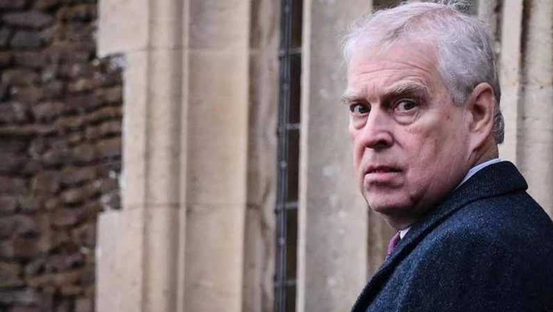 L’ex principe Andrea e le e-mail controverse, Buckingham Palace sapeva da 6 anni