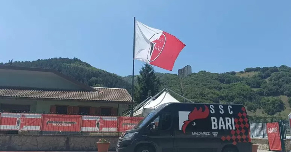 https://www.quotidianodelsud.it/wp-content/uploads/2026/05/calcio-ssc-bari.jpg