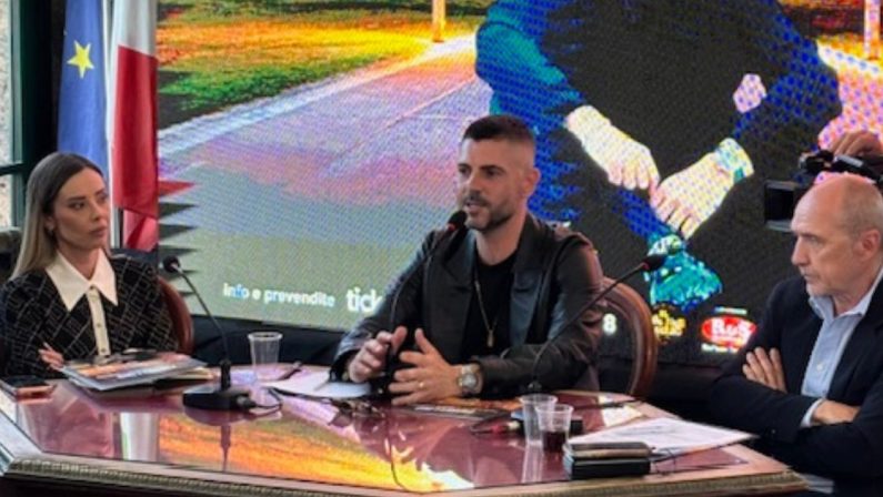 L’estate campana è con Gianni Fiorellino e lo show alla Reggia di Caserta