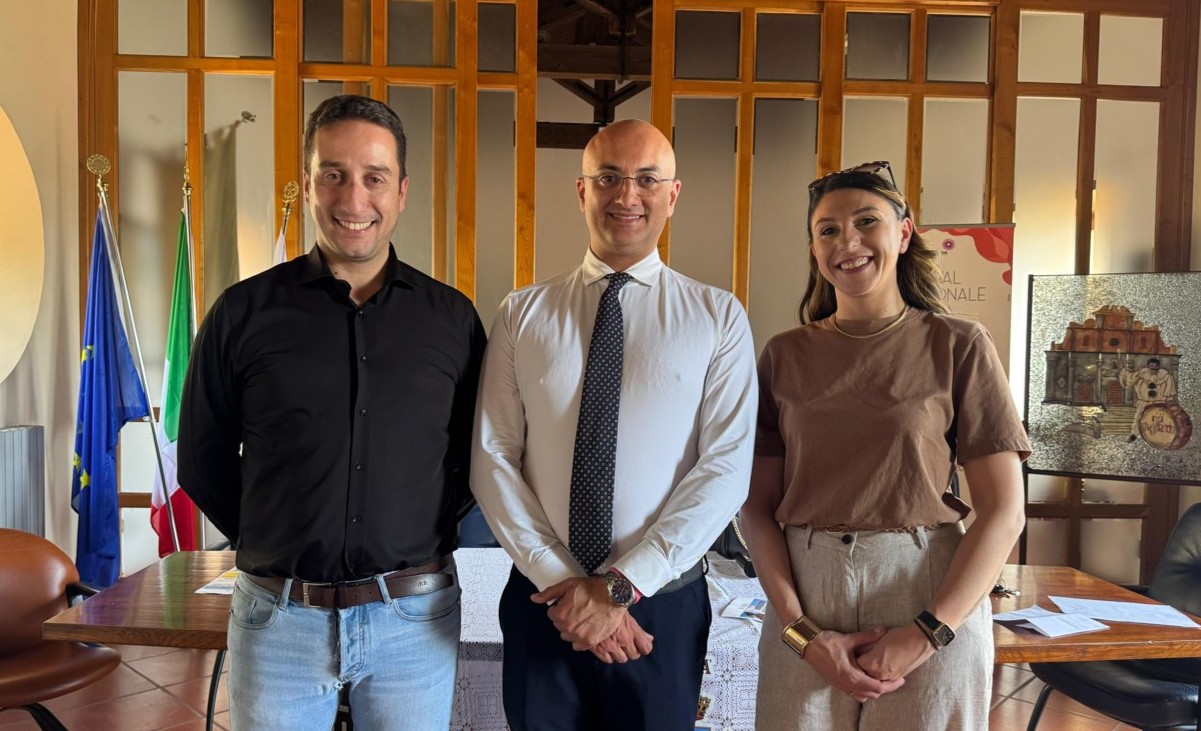 https://www.quotidianodelsud.it/wp-content/uploads/2026/05/conferenza-stampa-montalto-in-corsa-ph.jpeg