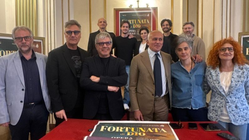 Fortunata di Dio: l’opera su Natuzza in prima nazionale al Rendano di Cosenza il 23 e 24 maggio