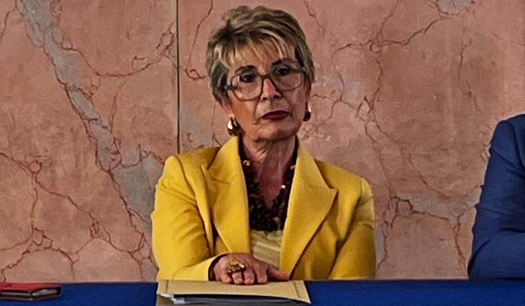 Il prefetto di Crotone Franca Ferraro durante l'incontro di Pedagogia antimafia