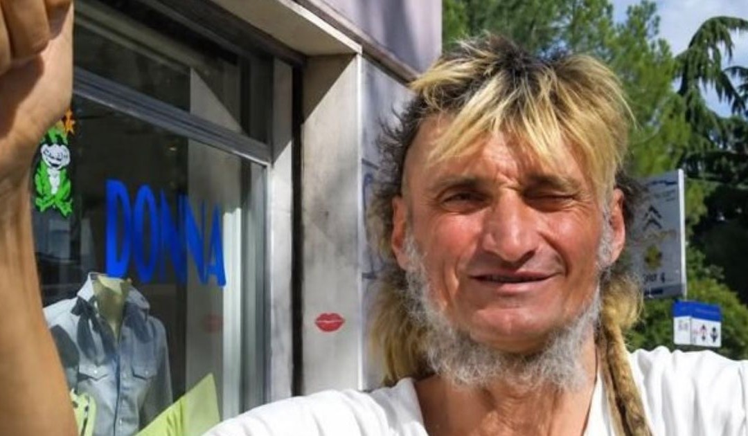 Franco Cento lire