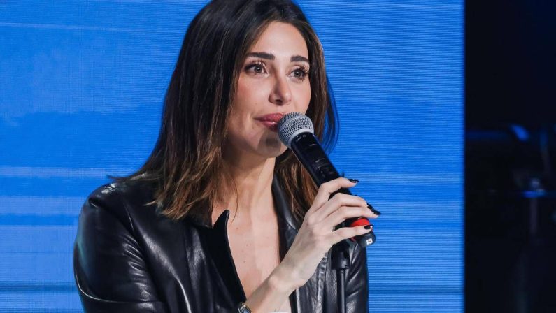 Belen torna sui social e rompe il silenzio, il video dopo il ricovero: come sta