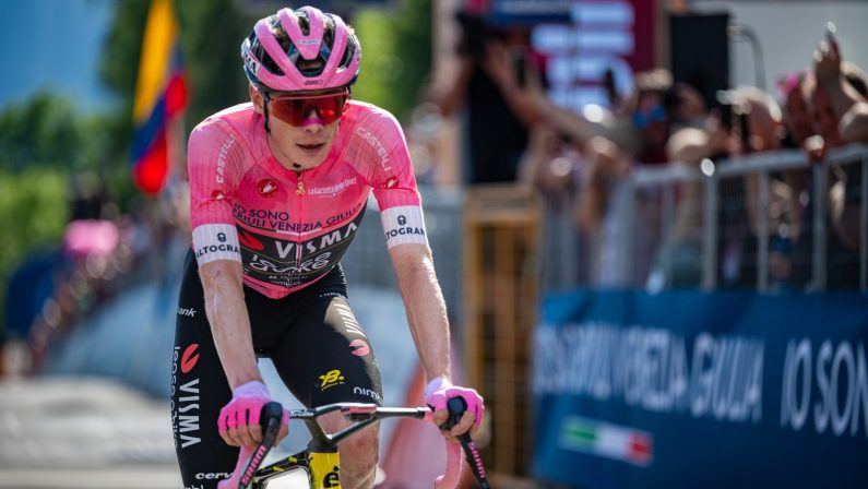 Vingegaard trionfa nella 20esima tappa e ipoteca la vittoria del Giro d’Italia