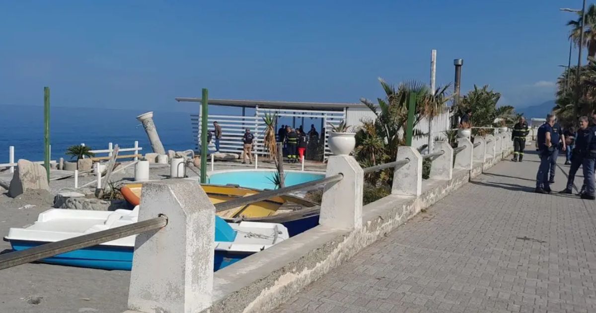 https://www.quotidianodelsud.it/wp-content/uploads/2026/05/lido-paola-operaio-morto.jpg