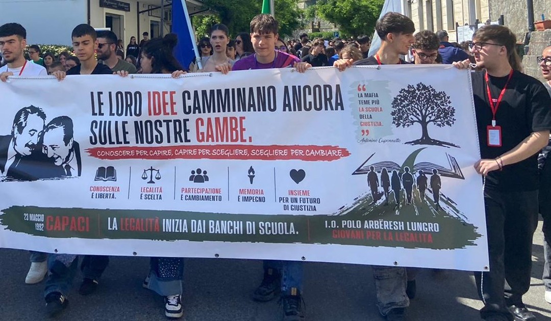 Il corteo degli studenti