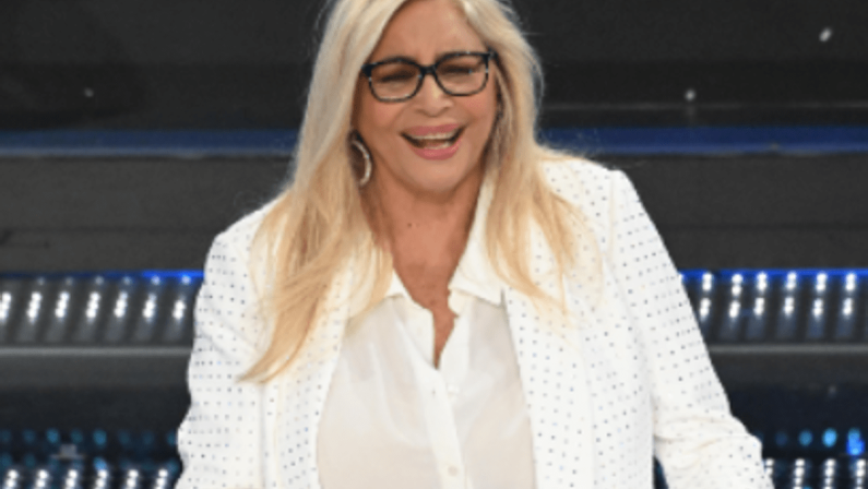 Domenica In, oggi gran finale: ospite Catherine, la mamma della ‘famiglia nel bosco’