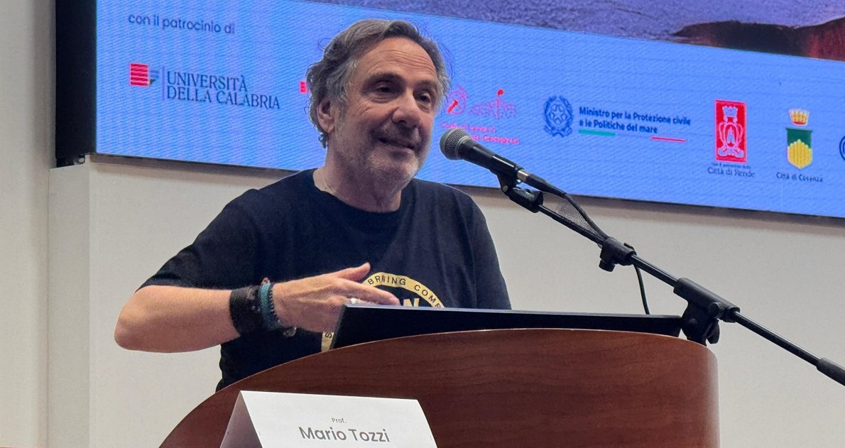 https://www.quotidianodelsud.it/wp-content/uploads/2026/05/mario-tozzi.jpg