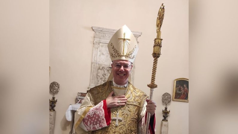 Cesare Di Pietro, nuovo vescovo della Diocesi di Locri-Gerace