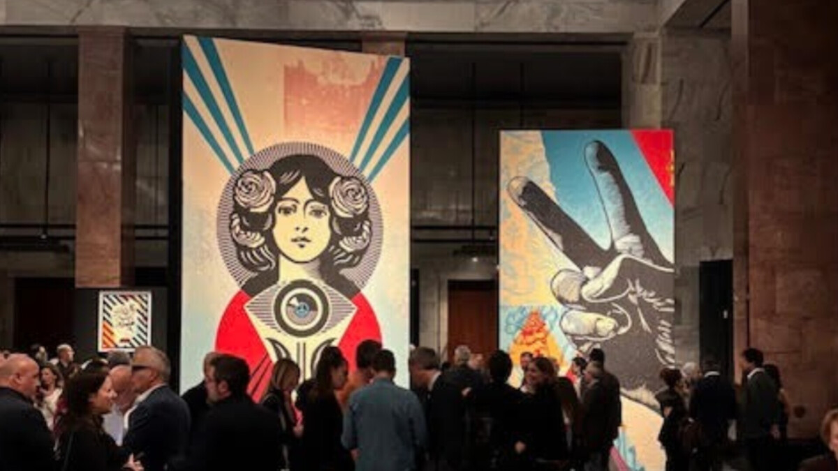 https://www.quotidianodelsud.it/wp-content/uploads/2026/05/napoli-shepard-fairey.jpg