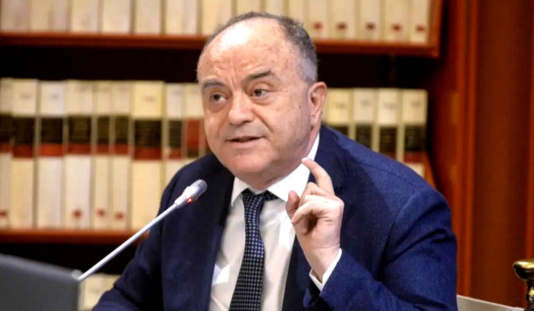 Camorra, disarticolato il clan Gagliardi di Mondragone: 21 misure cautelari