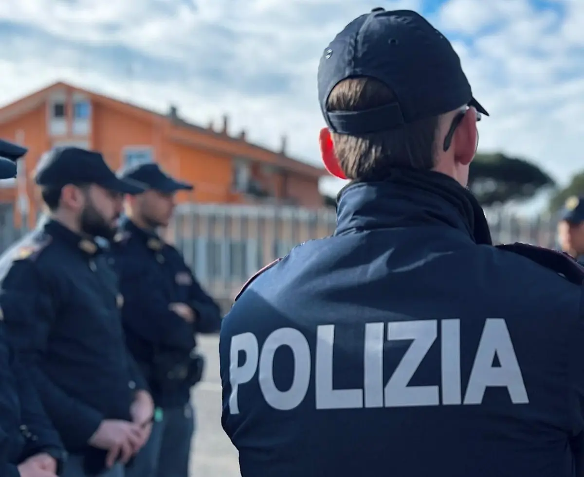https://www.quotidianodelsud.it/wp-content/uploads/2026/05/polizia-2.jpeg