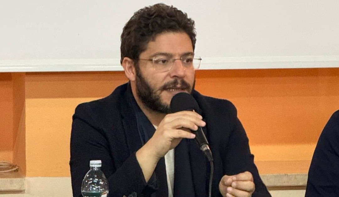 Il procuratore di Crotone Domenico Guarascio