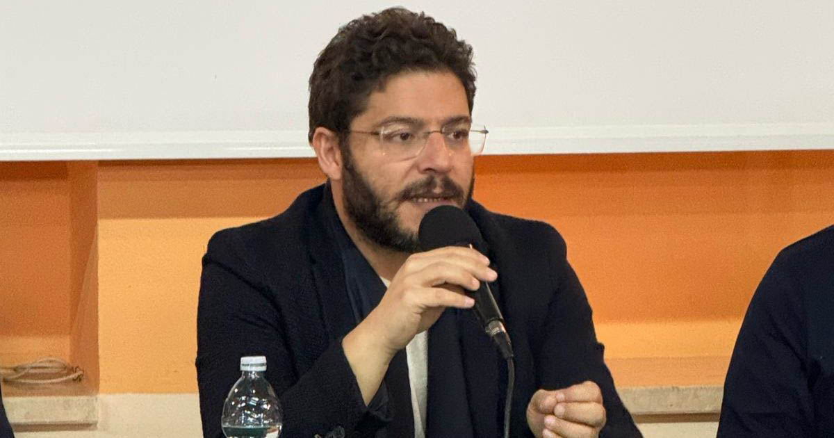 https://www.quotidianodelsud.it/wp-content/uploads/2026/05/procuratore-domenico-guarascio.jpg