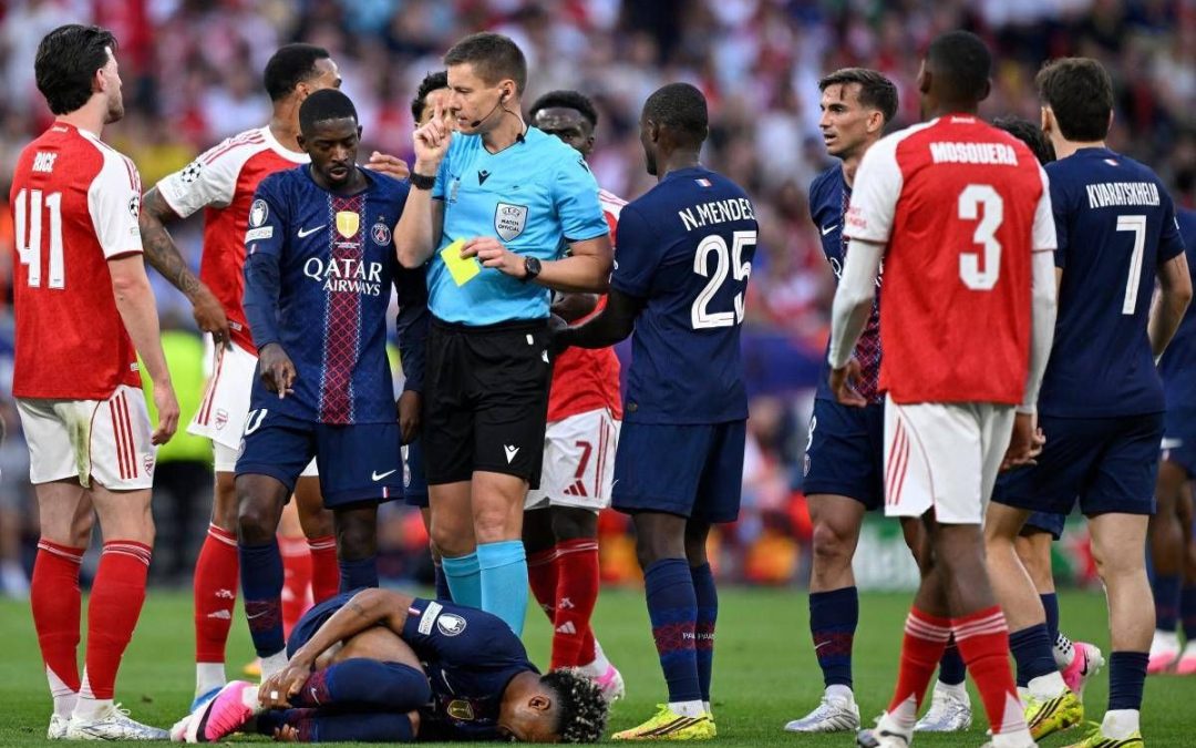 Psg-Arsenal, caos rigori in finale Champions: protestano Luis Enrique e Arteta