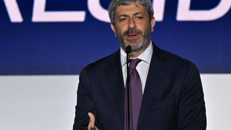 Fico “Il Sud deve diventare il grande motore di sviluppo del Paese, investire per creare lavoro”