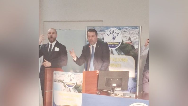 Salvini a Reggio: «Giunta Occhiuto allargata dopo le comunali»