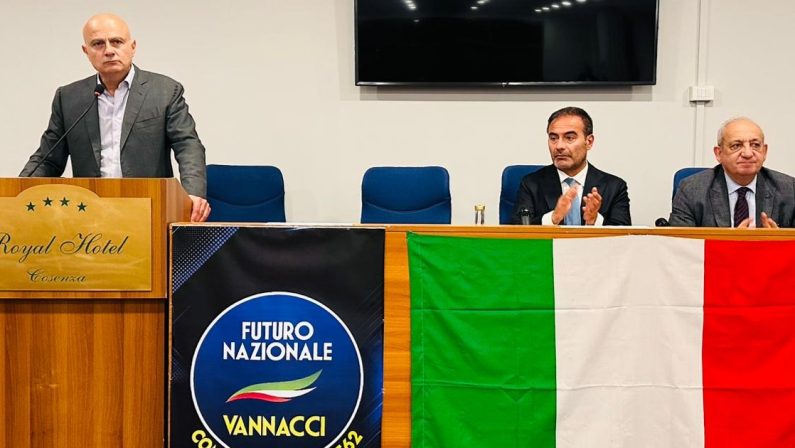 Futuro Nazionale, Vannacci fa proseliti in Calabria
