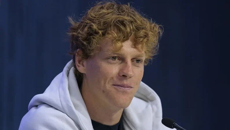 Sinner “Mi sento pronto per il Roland Garros, è un periodo molto positivo”
