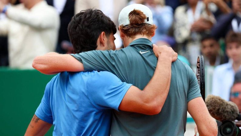 Alcaraz scrive a Sinner, Boris Becker applaude. Ma è fake