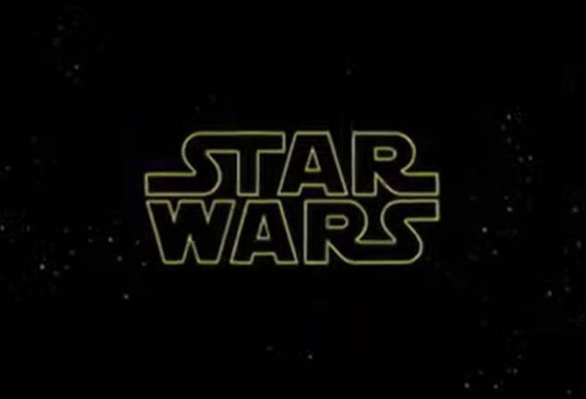 https://www.quotidianodelsud.it/wp-content/uploads/2026/05/star-wars-guerre-stellari-titoli-testa-1977-yt.jpeg