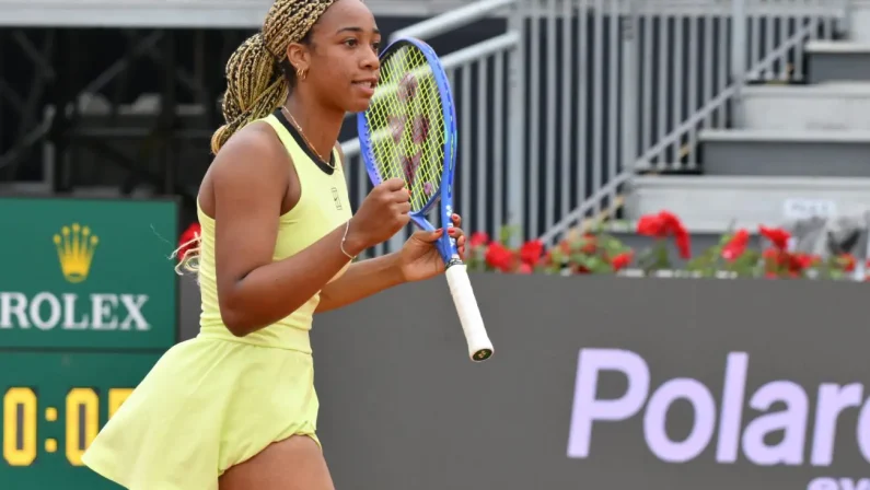 Internazionali d’Italia, prima vittoria al Foro per Tyra Grant: battuta Pigato nel derby. Out Urgesi e Stefanini