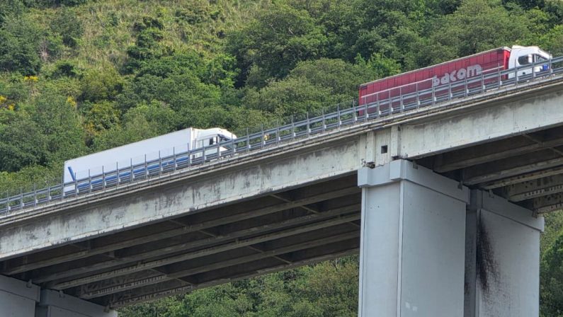 Tragedia a Pizzo: si lancia dal viadotto, morto un uomo
