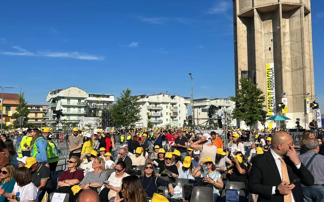 Papa Leone XIV in visita ad Acerra: “Qui un concentrato mortale di oscuri interessi”