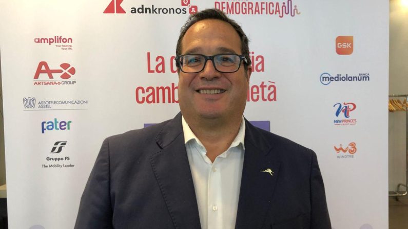 Previdenza, Durigon: “Sostenere la spesa pensionistica facendo rimanere in Italia i giovani”