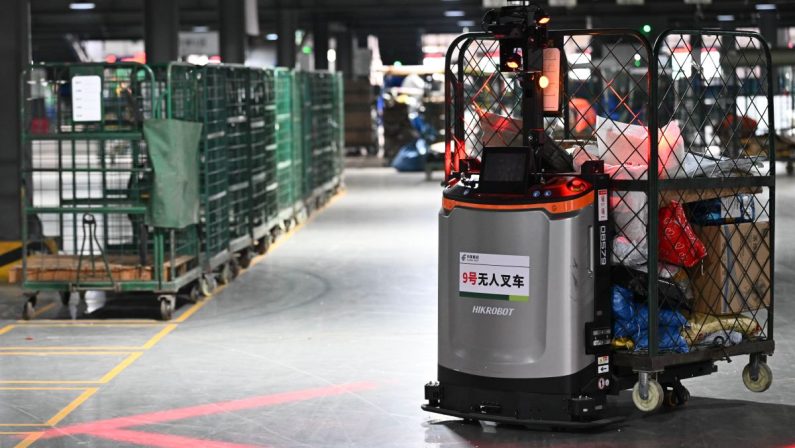 Cina, il settore logistico torna a crescere a maggio