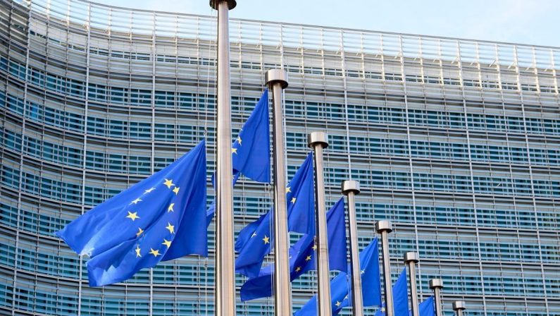 Ue, ultimo giorno consultazione su tabacco e nicotina: in 70.000 si sono espressi