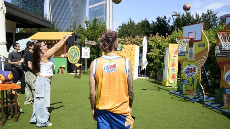Ferrero debutta nel mercato delle bevande sportive e lancia Estathè Sport