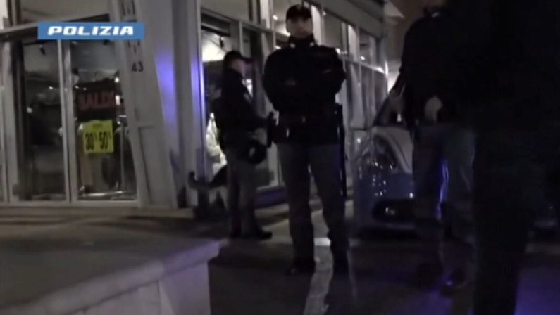 Operazione della Polizia in 26 città: 70 arresti,264 denunce e 19 armi sequestrate