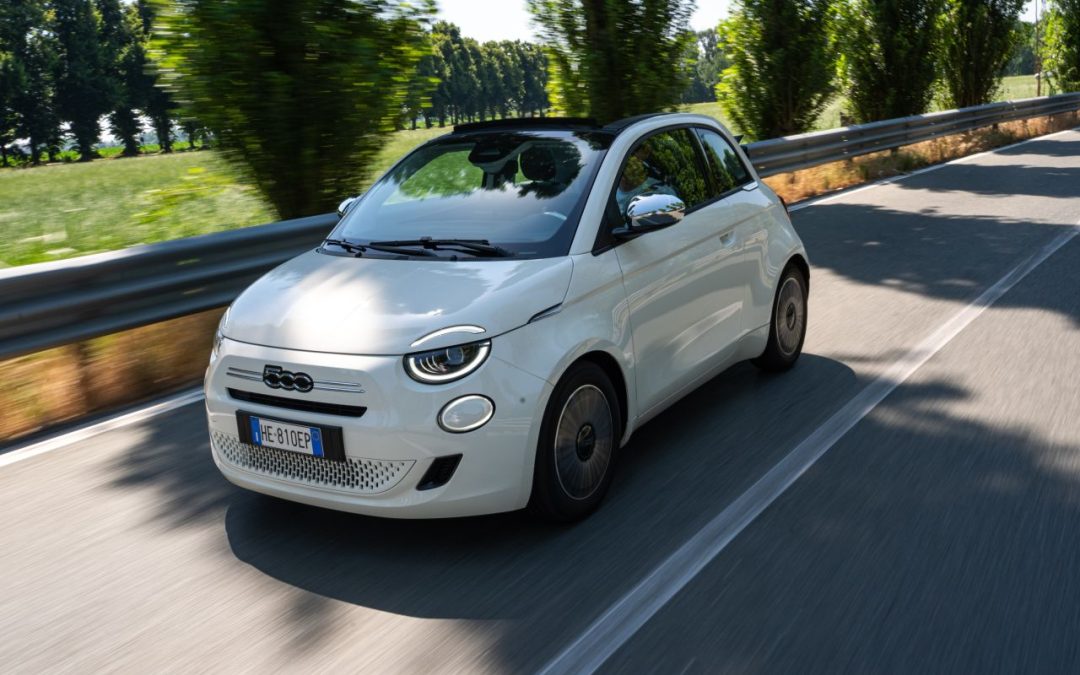Fiat presenta nuova 500 Hybrid Cabrio Dolcevita e 600 Turbo 100