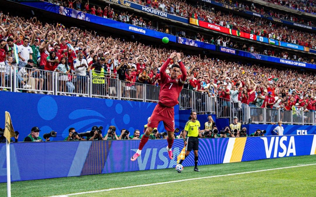 Doppietta storica di Ronaldo, il Portogallo travolge l’Uzbekistan 5-0