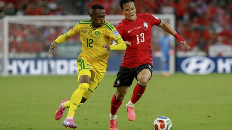 Il Sudafrica sorprende la Corea del Sud, 1-0 a Monterrey